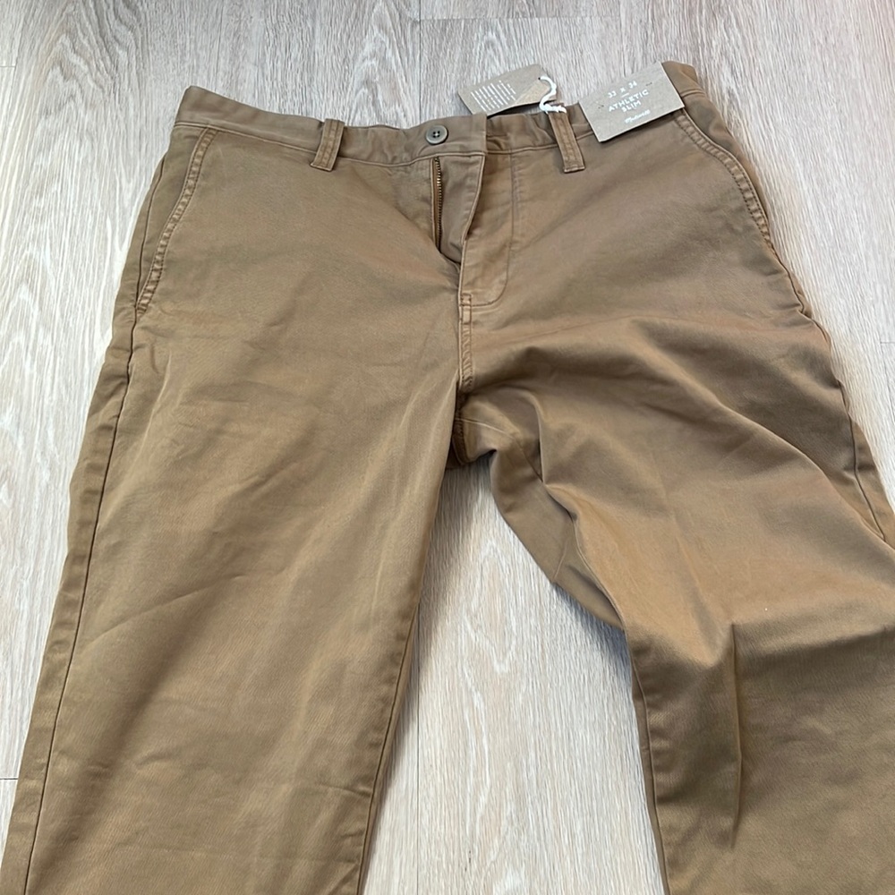 Madewell Athletic Slim Khaki Pants